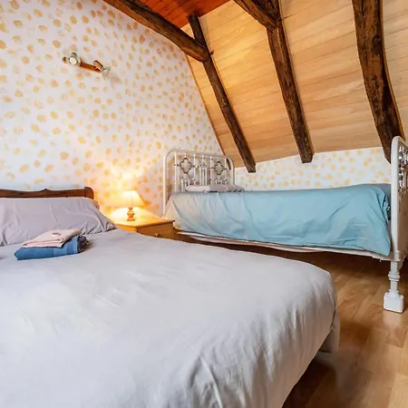 La Vallee De L'ouysse Holiday home Lacave (Lot)